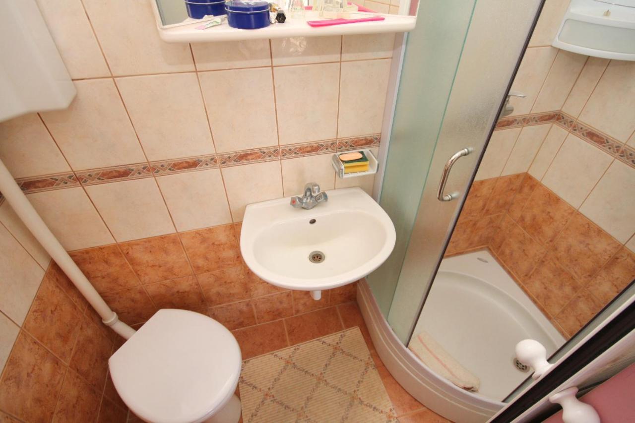 Apartments And Rooms With Parking Space Palit, Rab - 5061 Exterior foto